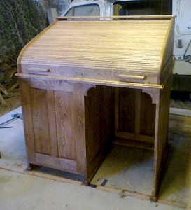 Restored Victorian Writing Desk With Consertina Wooden Pull Down